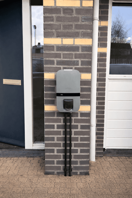 Zakelijke laadpaal (Peblar Business)